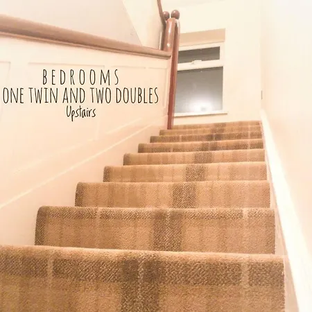 Townhouse On Wild Atlantic Way Moville