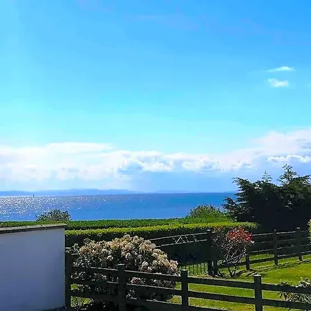 Townhouse On Wild Atlantic Way Мовилл